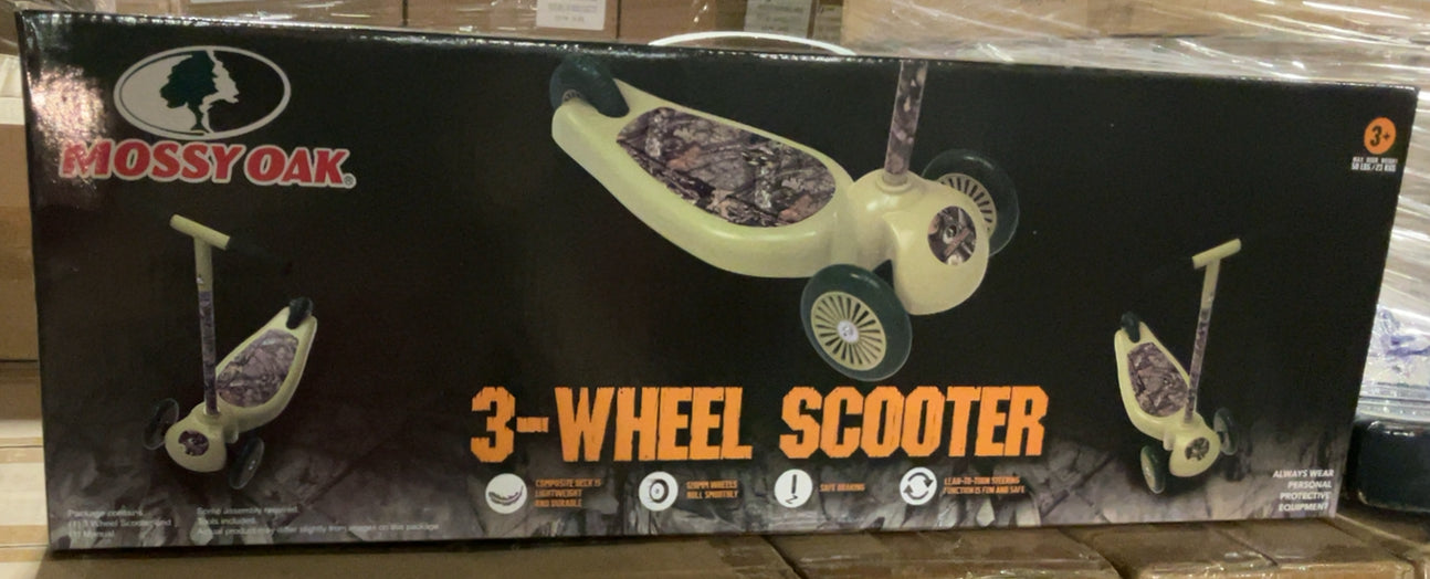 Mossy Oak 3 Wheel Leaning Kick Scooter